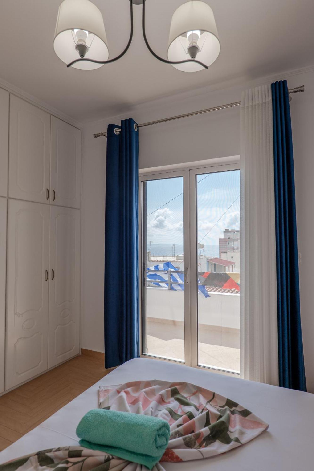 Hoteleks Inn & Suites Sarande Ngoại thất bức ảnh
