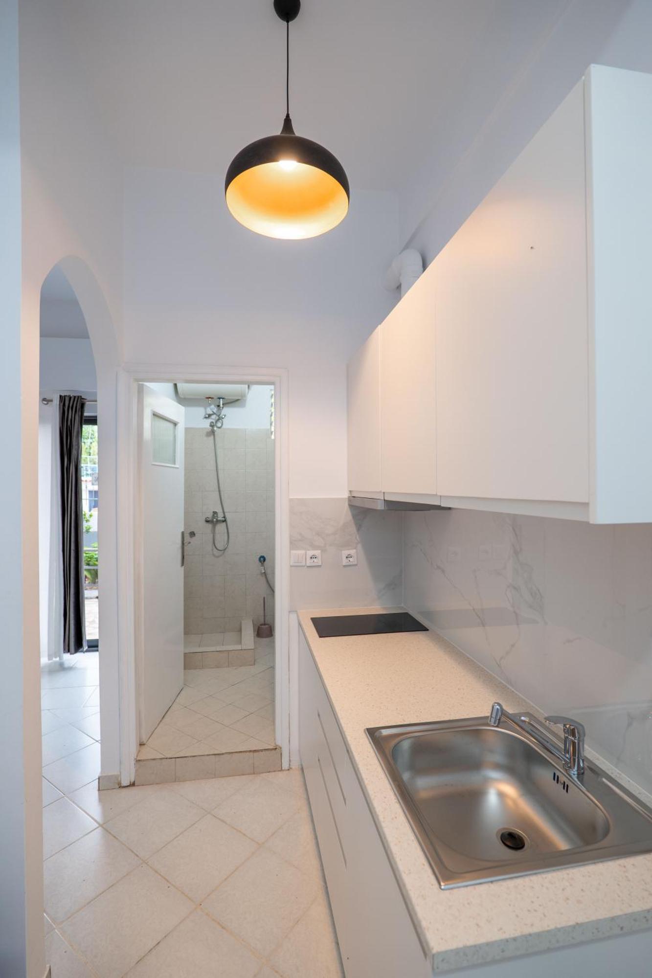 Hoteleks Inn & Suites Sarande Ngoại thất bức ảnh
