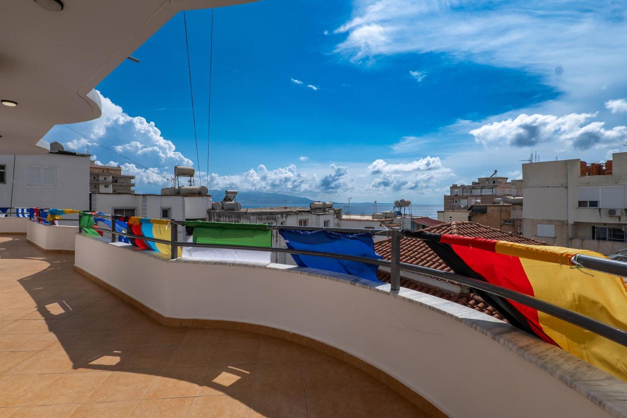 Hoteleks Inn & Suites Sarande Ngoại thất bức ảnh