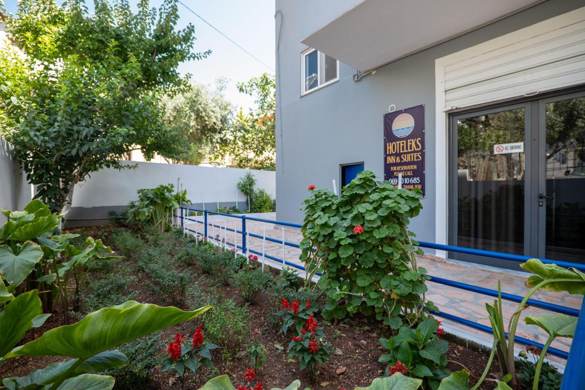 Hoteleks Inn & Suites Sarande Ngoại thất bức ảnh